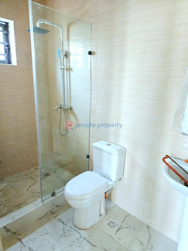 6 bedroom Detached Duplex For Sale Chevron Drive Lekki Lagos - 14