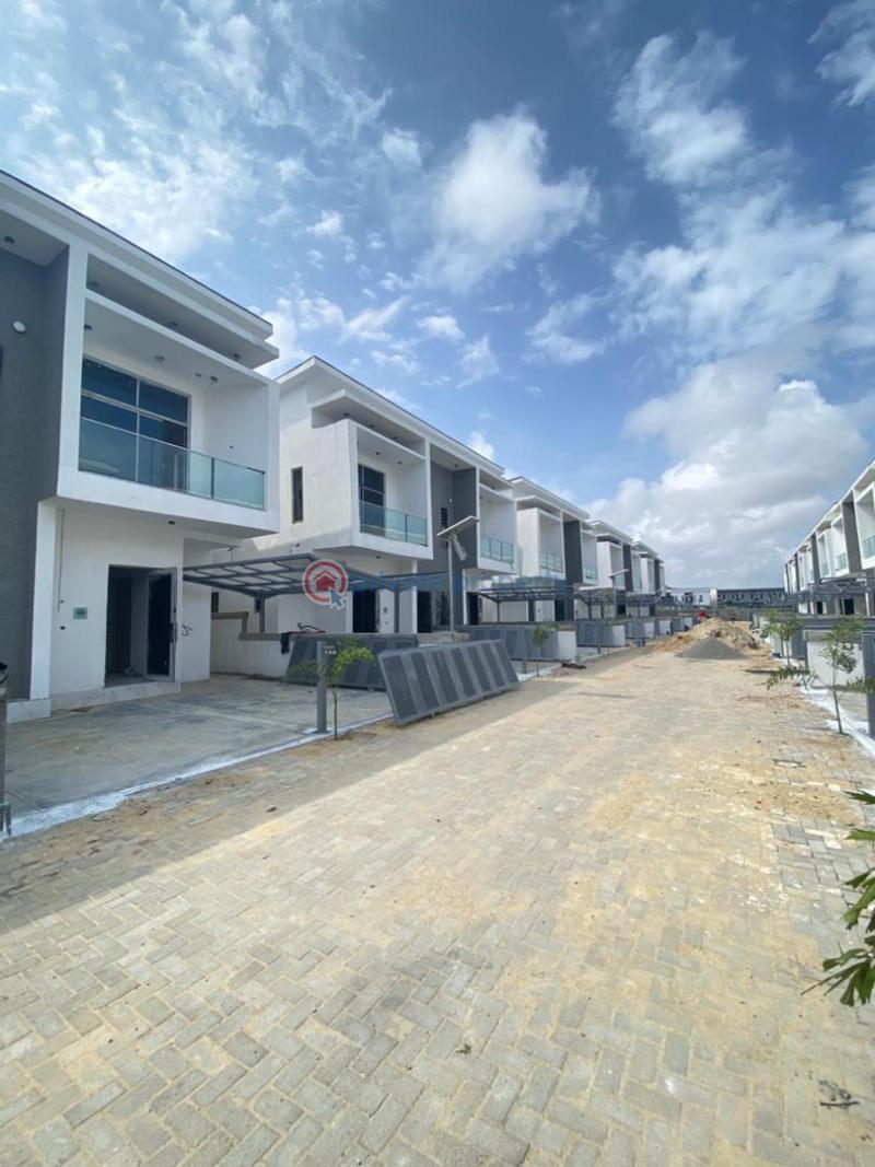 4 bedroom Semi detached Duplex For Sale Orchid Lekki Lagos - 16