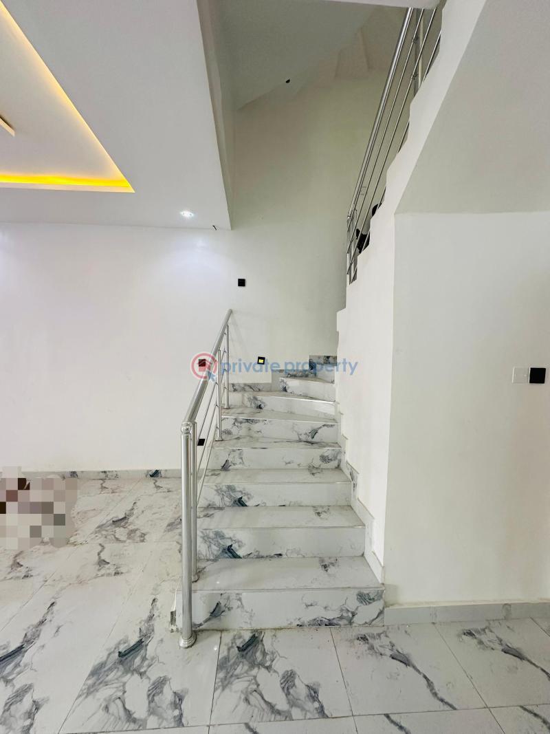 5 bedroom Semi detached Duplex For Sale Ologolo Lekki Lagos - 9