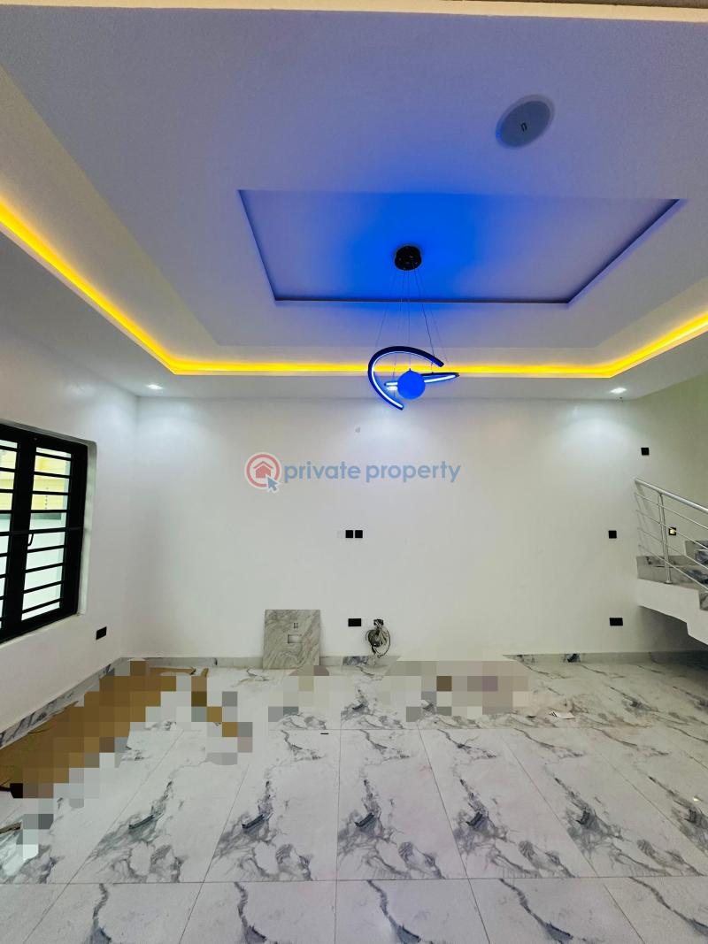 5 bedroom Semi detached Duplex For Sale Ologolo Lekki Lagos - 19