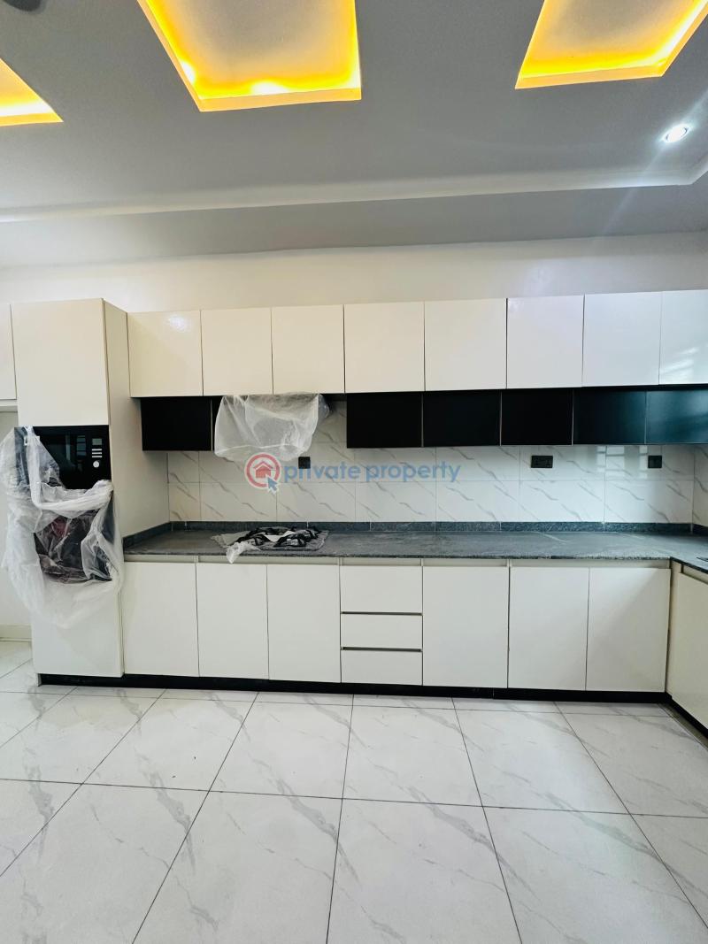 5 bedroom Semi detached Duplex For Sale Ologolo Lekki Lagos - 15