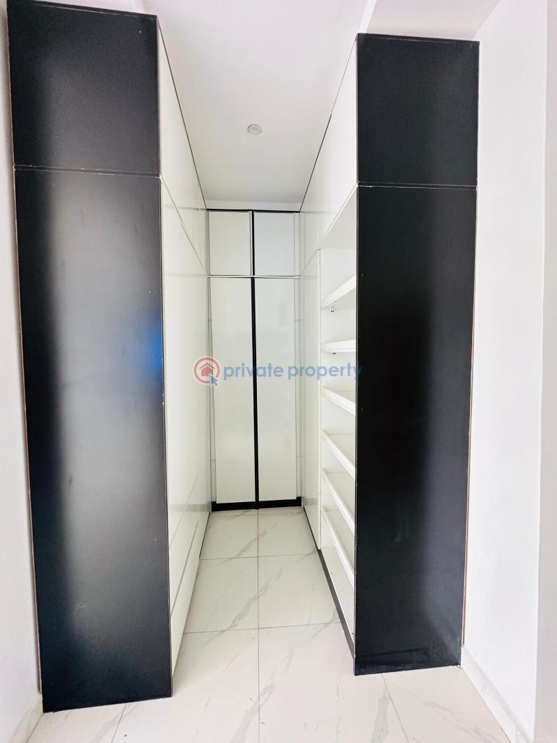 5 bedroom Semi detached Duplex For Sale Ologolo Lekki Lagos - 18