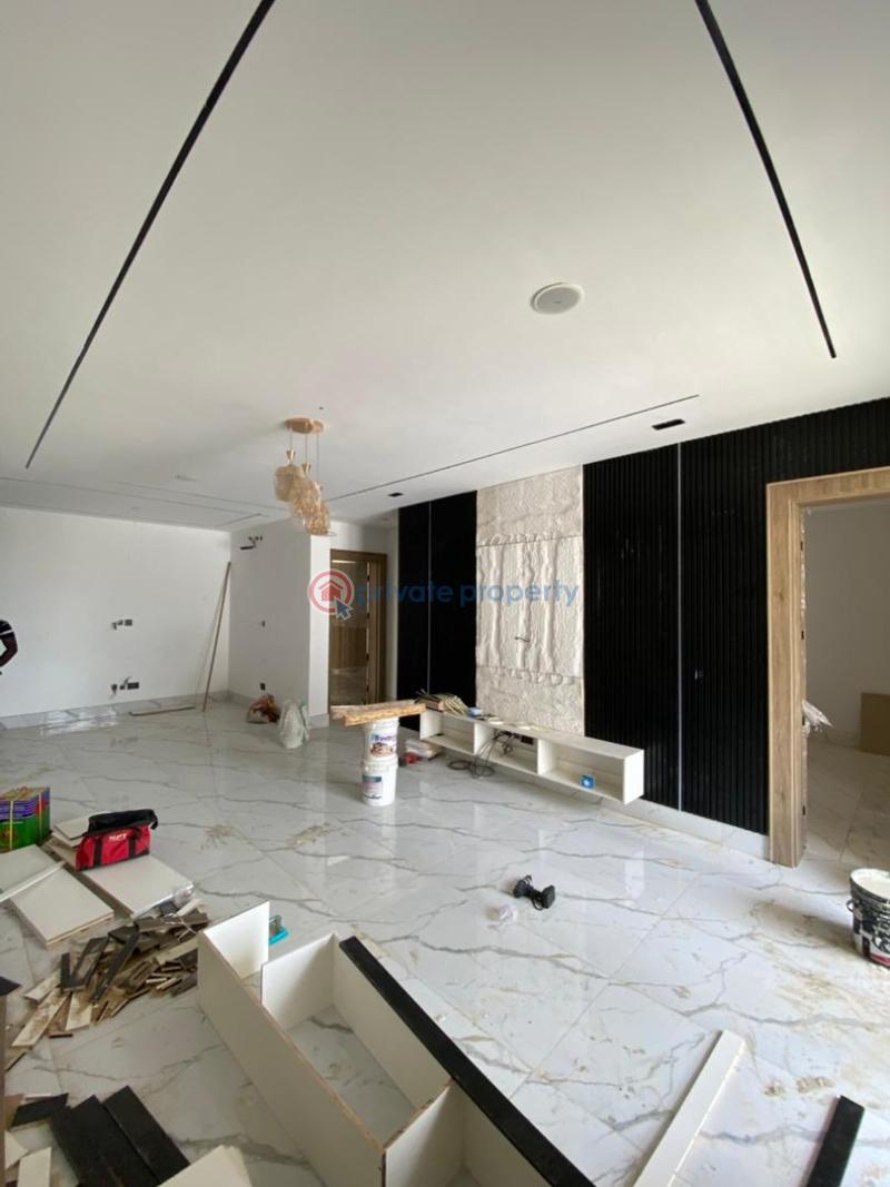 2 bedroom Flat & Apartment For Sale Freedom Way Lekki Phase 1 Lagos - 4