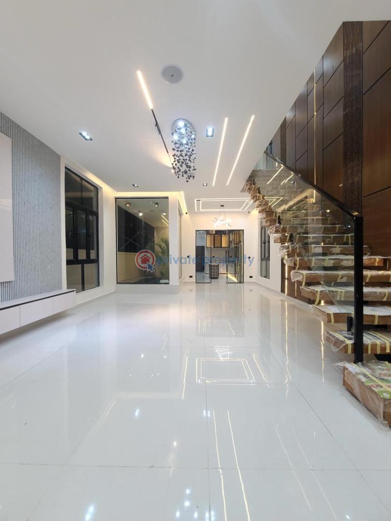 5 bedroom Duplex For Sale Ikota Lekki Lagos - 13