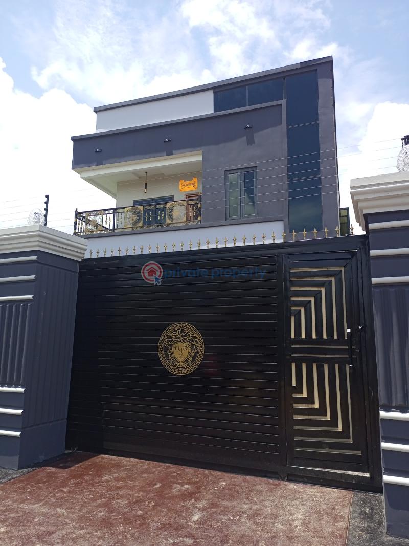 2 bedroom Block Of Flats For Rent Duduyemi Bucknor Estate. Jakande Axis. Bucknor Estate Isolo Lagos - 0