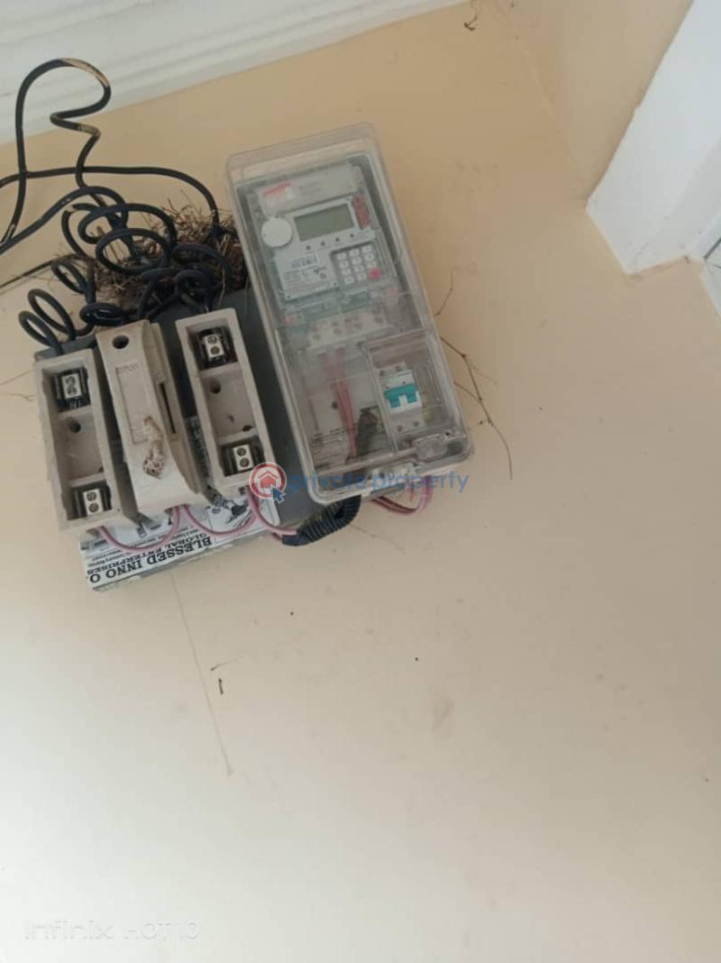 2 bedroom Block Of Flats For Rent Lawyer Oke Street, Elewure Akala Express Ibadan Oyo - 5