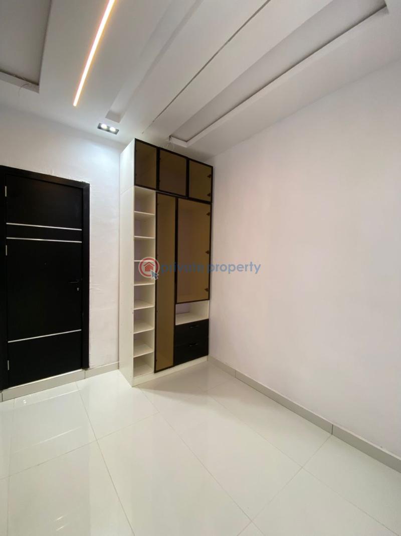 4 bedroom Detached Duplex For Sale Ikota Lekki Lagos - 1