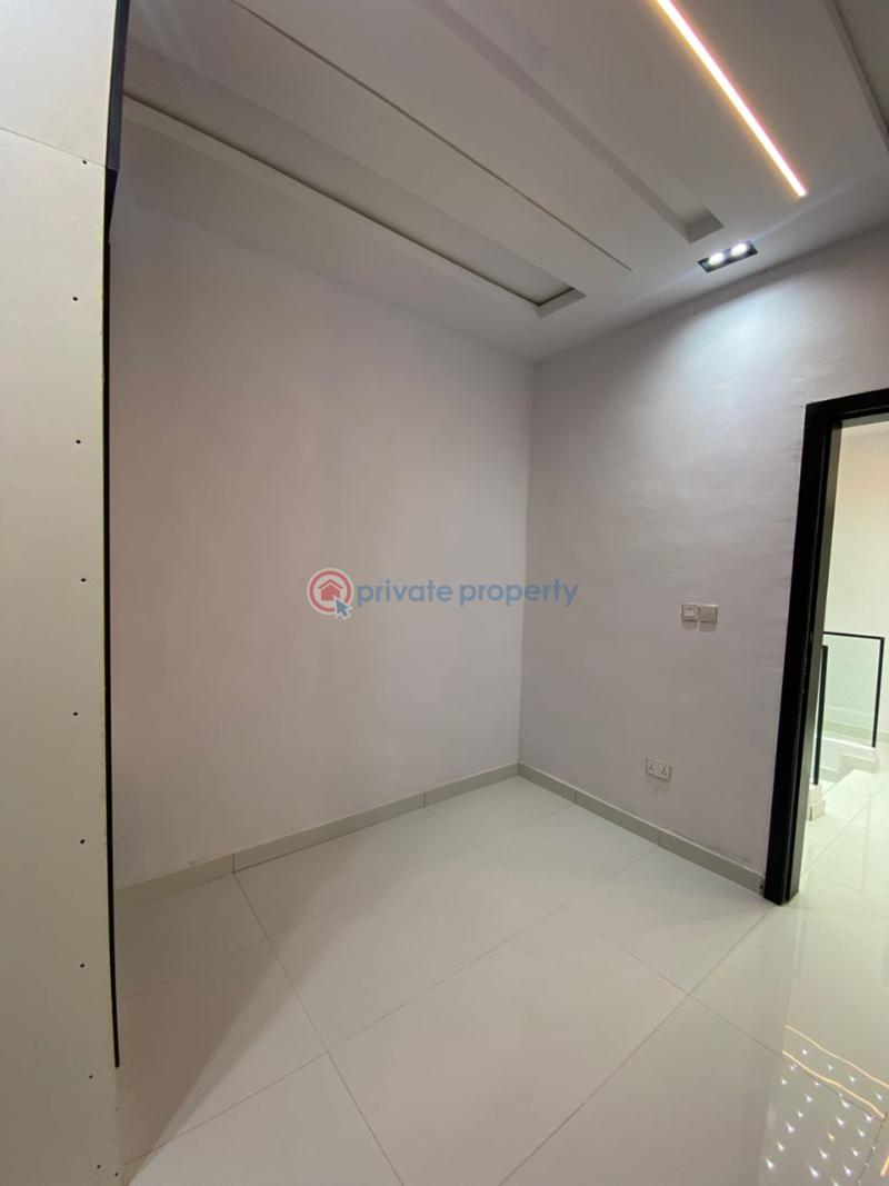 4 bedroom Detached Duplex For Sale Ikota Lekki Lagos - 5