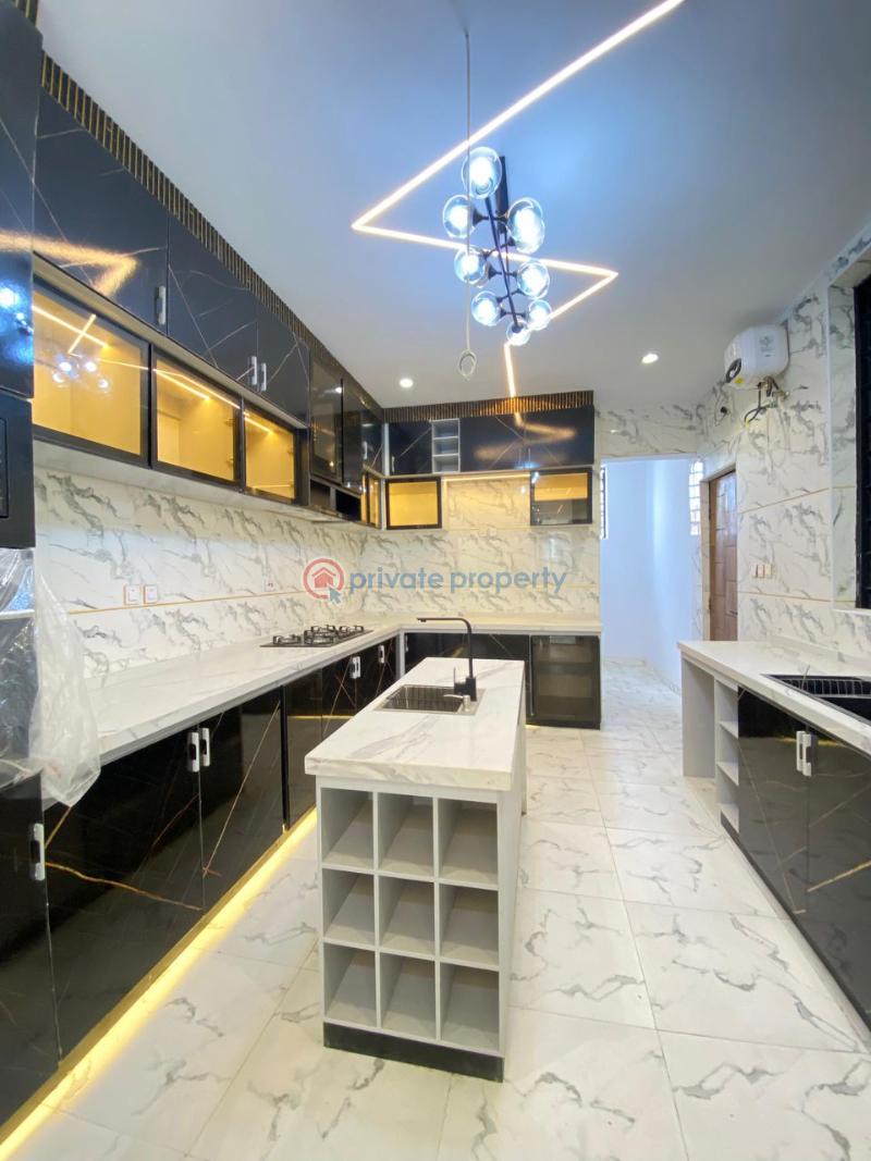 5 bedroom Detached Duplex For Sale Ikota Lekki Lagos - 3