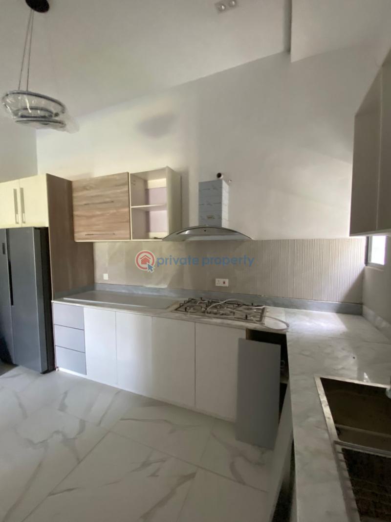 5 bedroom Detached Duplex For Sale Osapa Lekki Lagos - 17