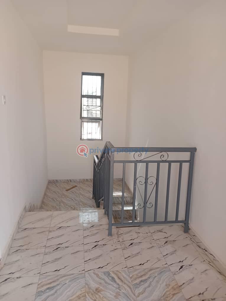 2 bedroom Block Of Flats For Rent Opic Estate Berger Ojodu Lagos - 1