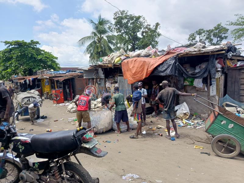 Mixed use Land For Sale Okokomaiko Ojo Lagos - 6