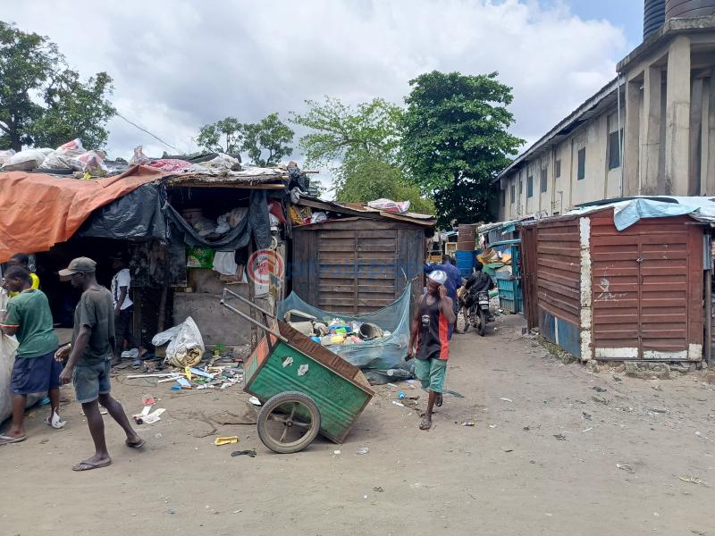 Mixed use Land For Sale Okokomaiko Ojo Lagos - 5