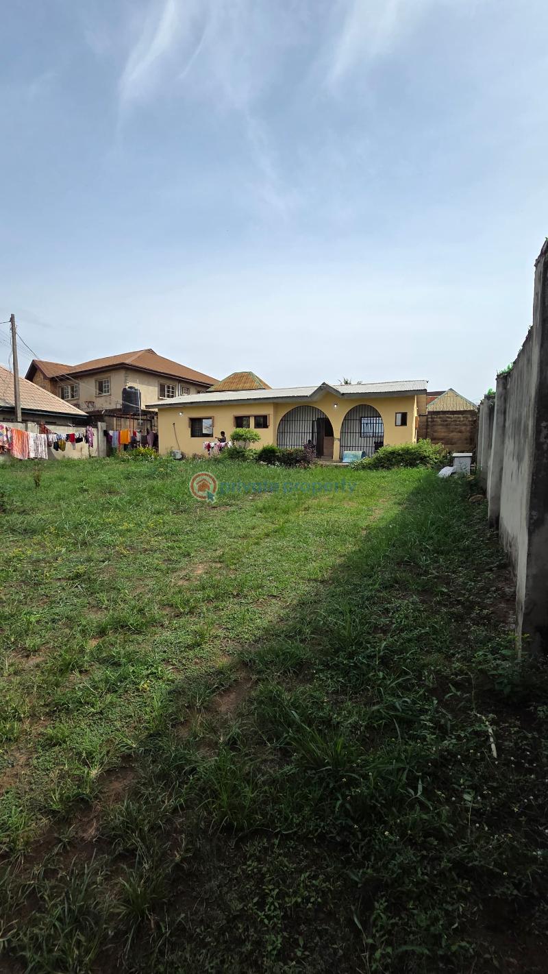 Land For Sale Located On A Fully Tarred Road Within Progressive Estate, Off Akala Express, Oluyole Extension, Ibadan. Ibadan Oyo