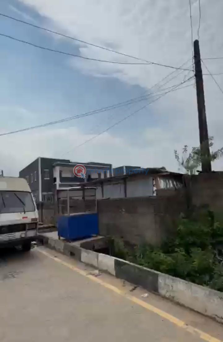 Mixed use Land For Sale Alapere Kosofe/Ikosi Lagos - 2