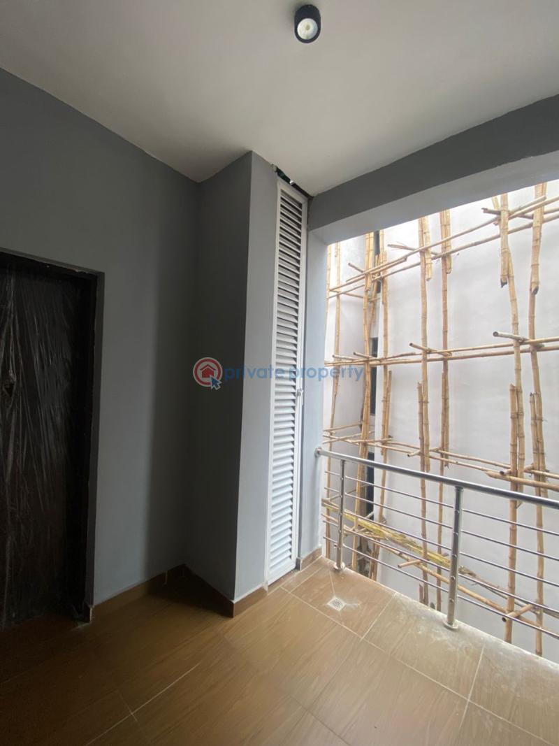 2 bedroom Maisonette For Sale Lekki Phase 1 Lagos - 8