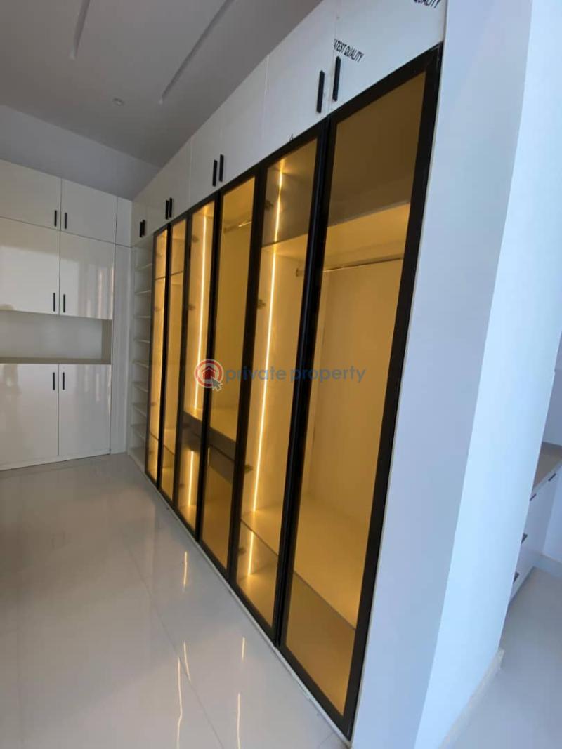5 bedroom Detached Duplex For Sale Ikota Lekki Lagos - 6
