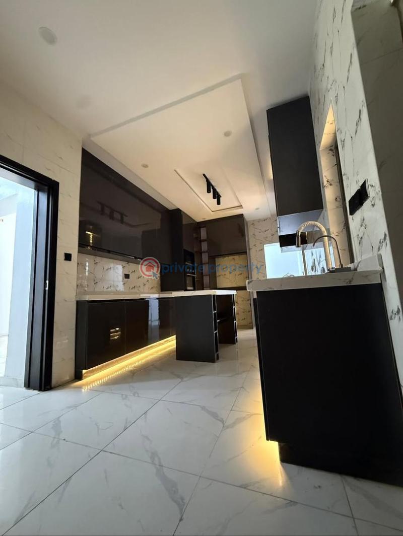 A fully detached 4-bedroom duplex - 9 4 bedroom Detached Duplex For Sale Palace Estate, Akala, Akobo Ibadan Oyo - 9