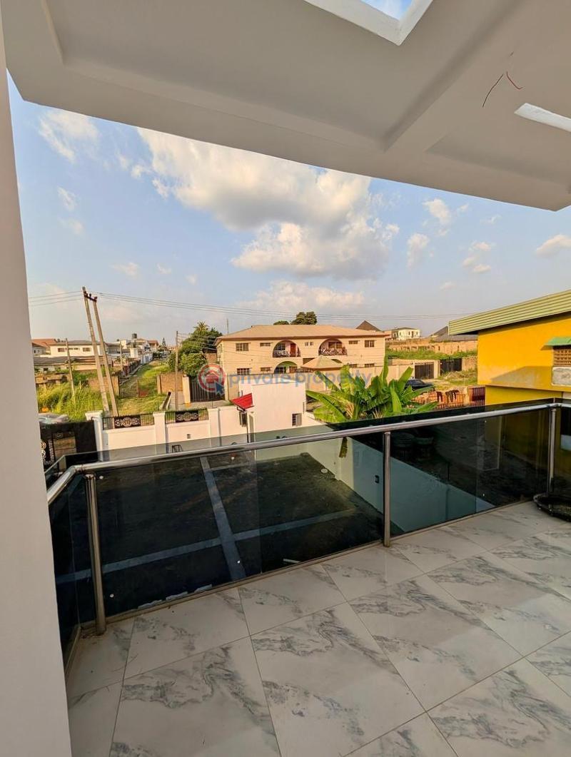 4 bedroom Detached Duplex For Sale Palm Garden Estate, Green Gate, Oluyole Ibadan Oyo - 8
