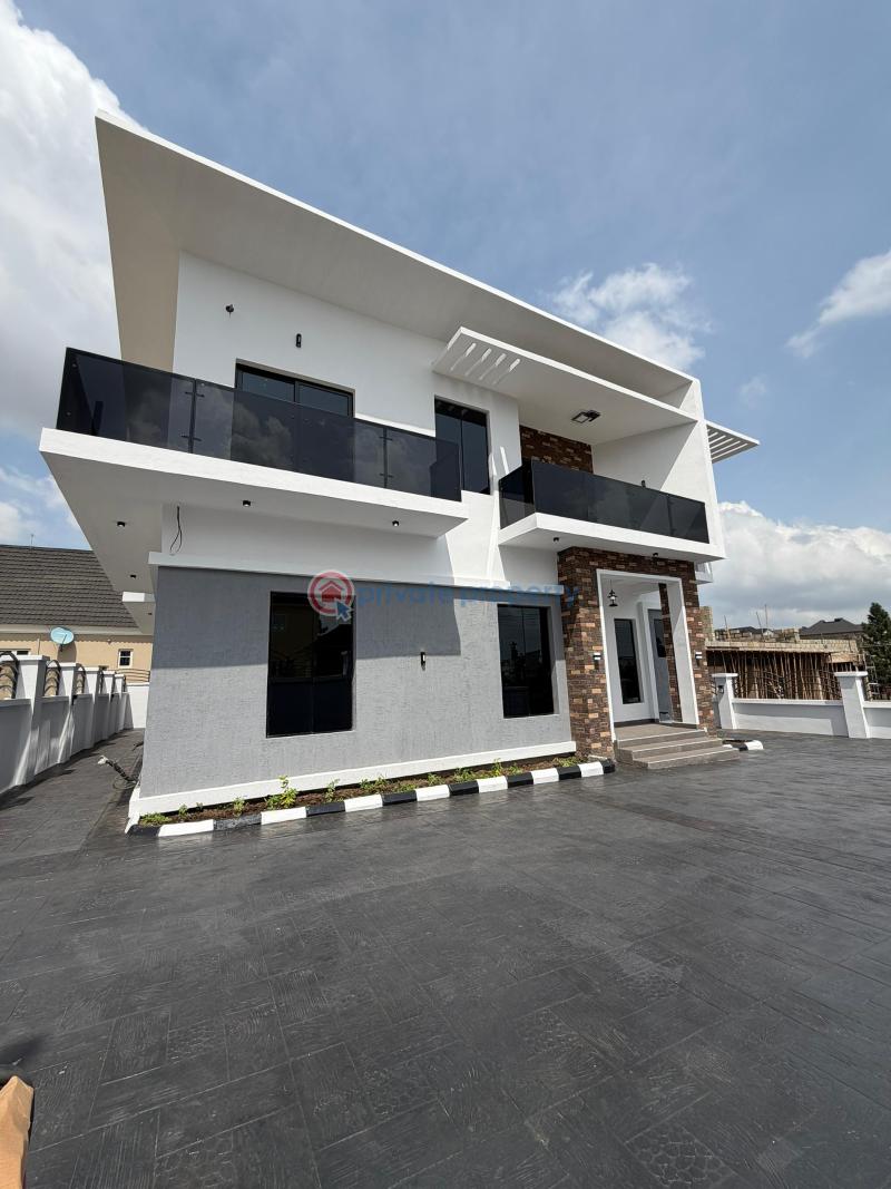 5 bedroom Detached Duplex For Sale Legacy Estate, Kolapo Ishola Gra Akobo Ibadan Oyo - 1