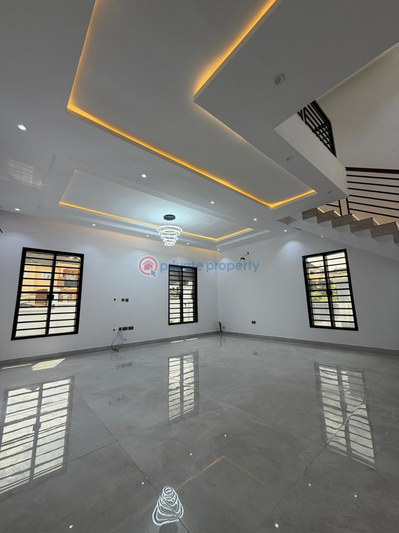 5 bedroom Detached Duplex For Sale Legacy Estate, Kolapo Ishola Gra Akobo Ibadan Oyo - 2