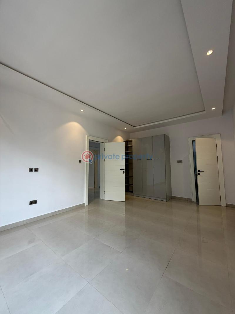 5 bedroom Detached Duplex For Sale Legacy Estate, Kolapo Ishola Gra Akobo Ibadan Oyo - 10