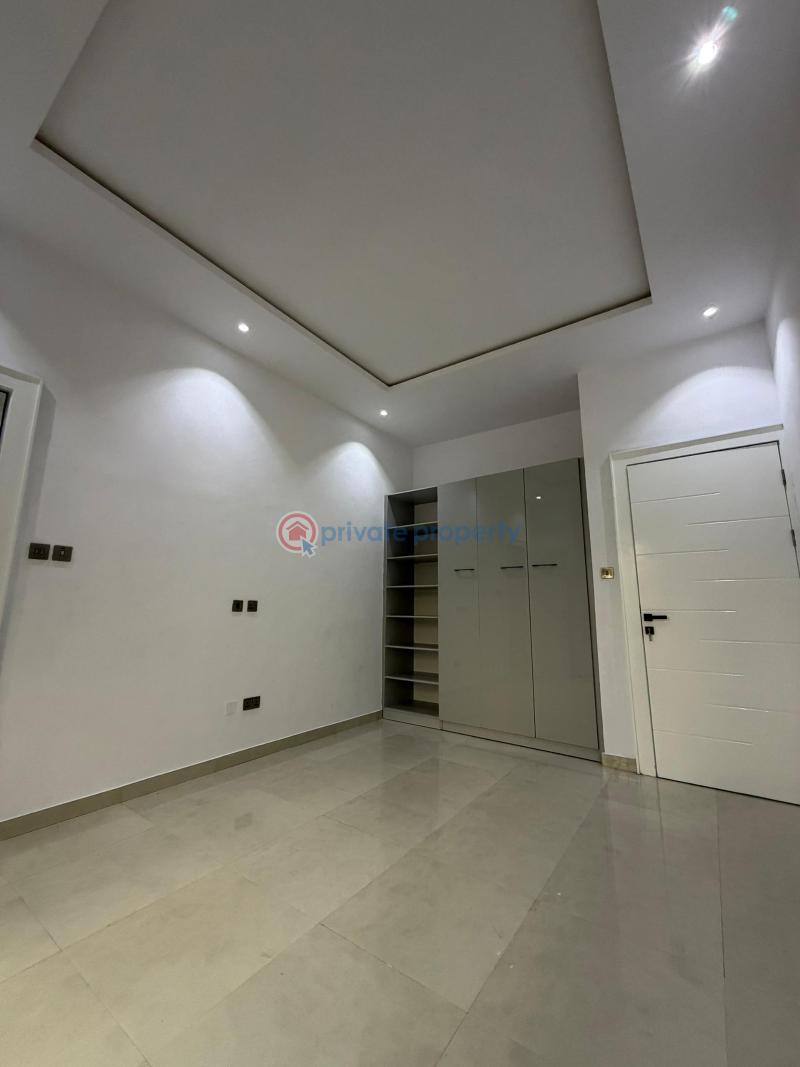 5 bedroom Detached Duplex For Sale Legacy Estate , Kolapo Ishola Gra Akobo Ibadan Oyo - 6