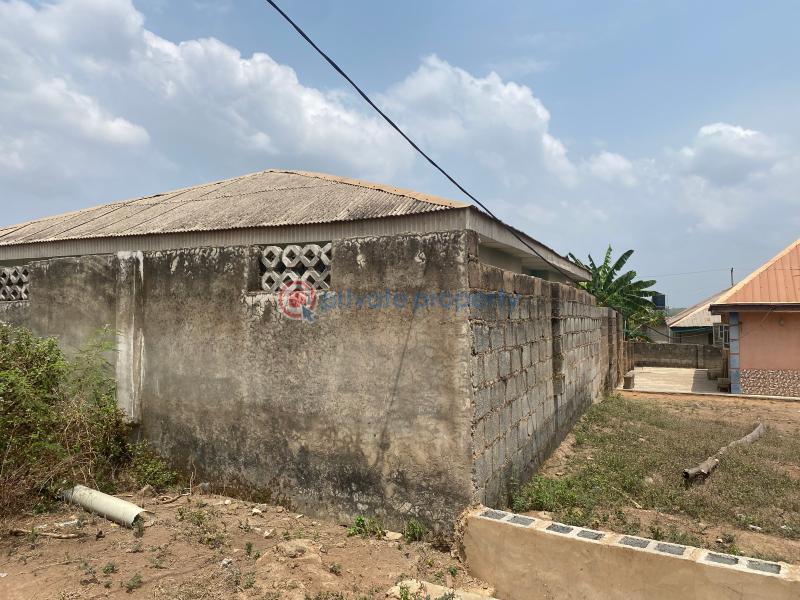 3 bedroom Detached Bungalow For Sale Ifelodun Community, Odo Eran, Gbanagun, Abeokuta Abeokuta Ogun - 4