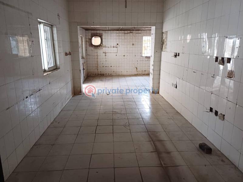 Commercial Property For Rent Victoria Island Lagos - 7