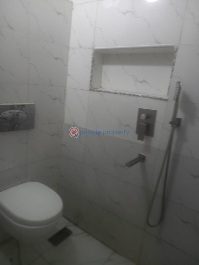 9 bedroom Self Contain For Rent 32 Crescent Gwarimpa Abuja Phase 3  - 2