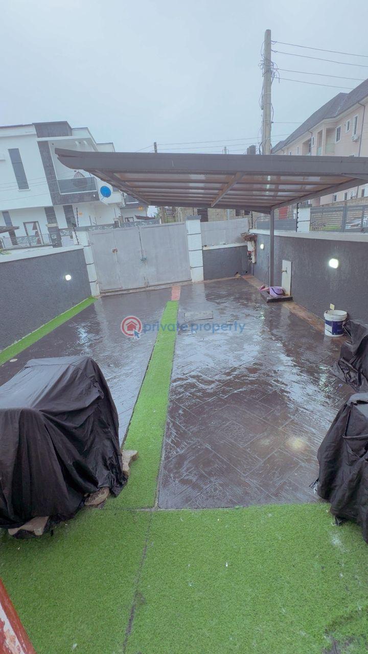 A fully furnished 4 bedroom semi-detached duplex with a bq - 19 4 bedroom Semi detached Duplex For Rent Peaceview Thomas Estate Ajah Lagos - 19