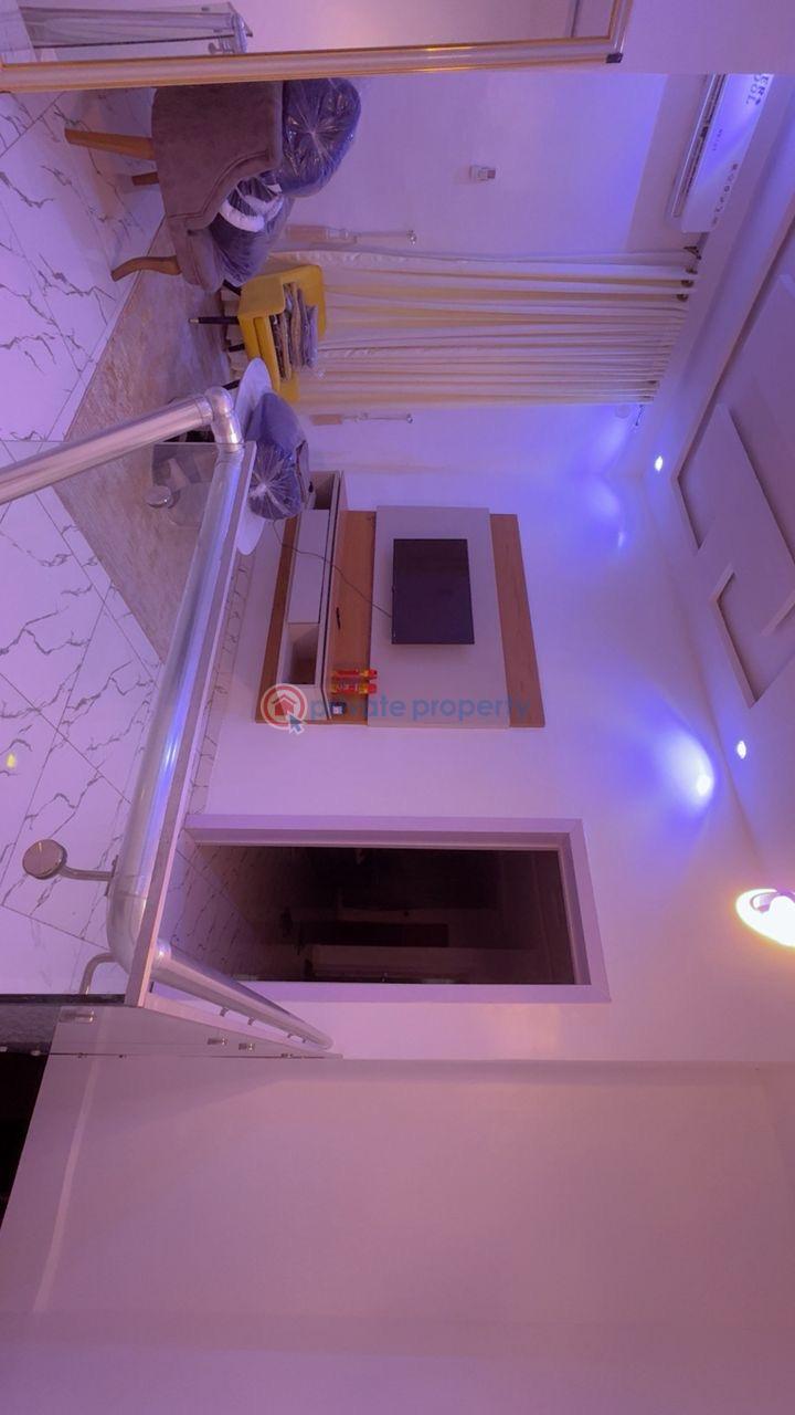 A fully furnished 4 bedroom semi-detached duplex with a bq - 9 4 bedroom Semi detached Duplex For Rent Peaceview Thomas Estate Ajah Lagos - 9