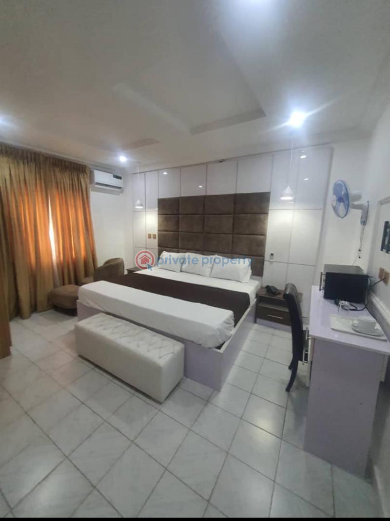 1 bedroom Self Contain For Rent 13, 32 Crescent Off 3rd Avenue, Behind Evelyn Gardens. Gwarimpa. Abuja Gwarimpa Abuja Phase 3  - 2