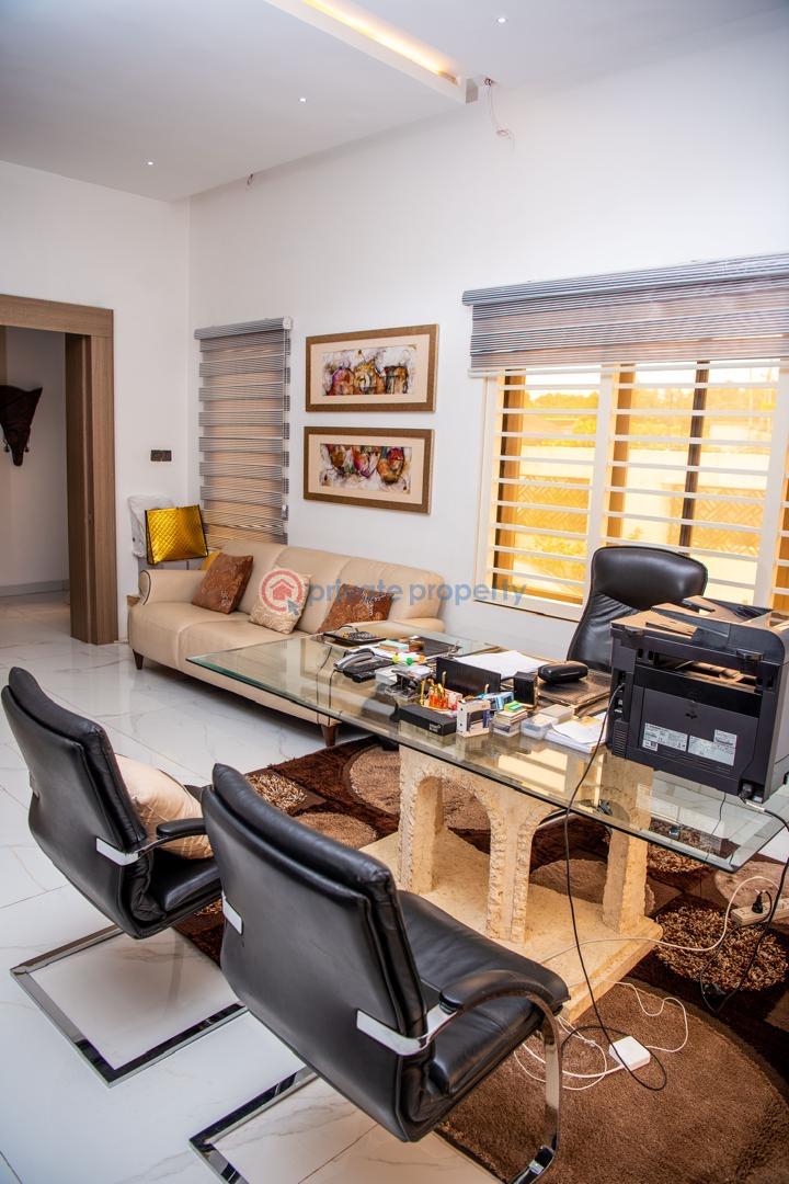 4 bedroom Detached Duplex For Sale Guzape Abuja Phase 1  - 12