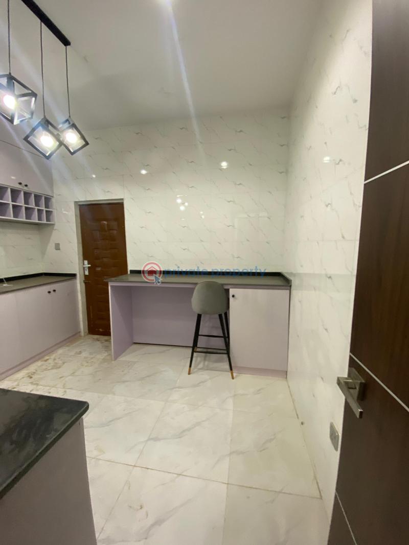 House For Rent Location : Fas Fas Bus Stop Before Gbagi Along Old Ife Road Beside Community Health Centre Ibadan Oyo - 12