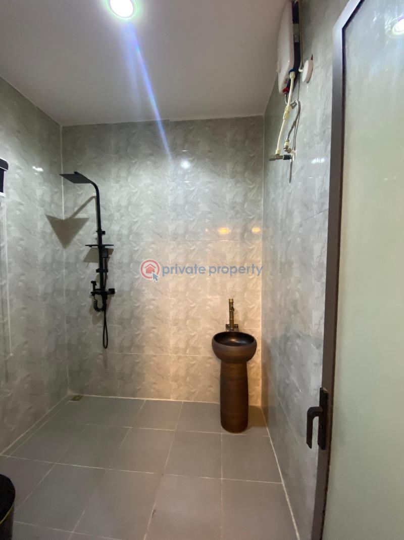 House For Rent Location : Fas Fas Bus Stop Before Gbagi Along Old Ife Road Beside Community Health Centre Ibadan Oyo - 7