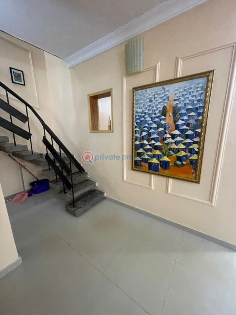 A fully furnished 3 bedroom duplex - 1 3 bedroom Duplex For Rent Oba Olagbegi, Old Bodija Bodija Ibadan Oyo - 1