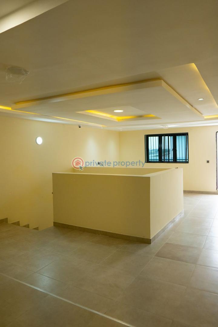 4 bedroom House For Sale Royal Garden Estate, Ajah Lagos - 3