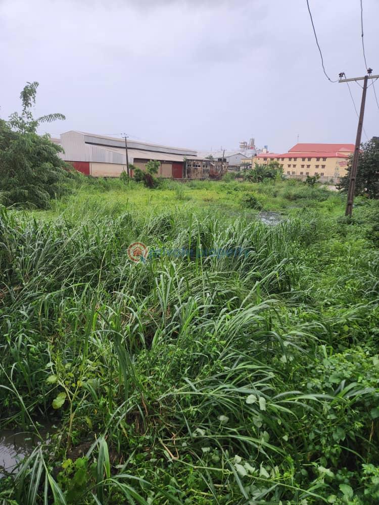 Factory For Sale Oluyole Estate Ibadan Oyo - 0