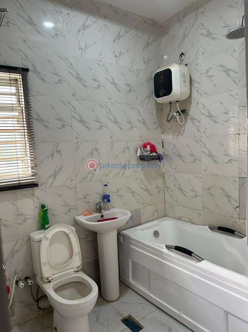 4 bedroom Detached Duplex For Sale Olumbe Bashir, Bodija/ashi Ibadan Oyo - 1