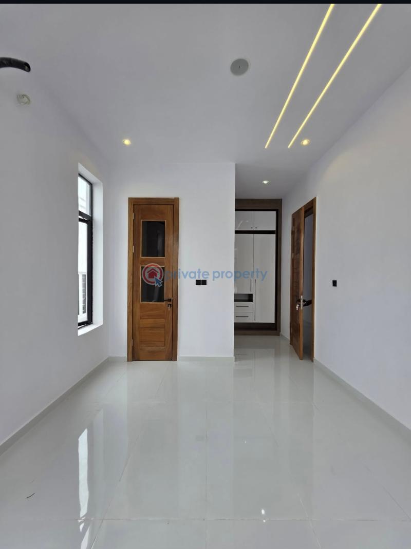 5 bedroom Detached Duplex For Sale Lekki Phase 1 Lagos - 14