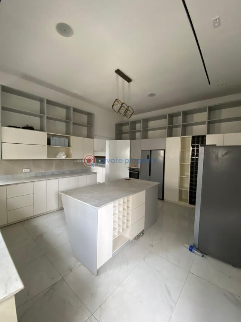 5 bedroom Semi detached Duplex For Sale Osapa Lekki Lagos - 17