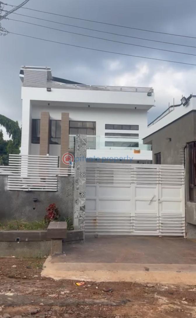 6 bedroom Duplex For Sale Republic Estate Independence Layout Enugu Area 