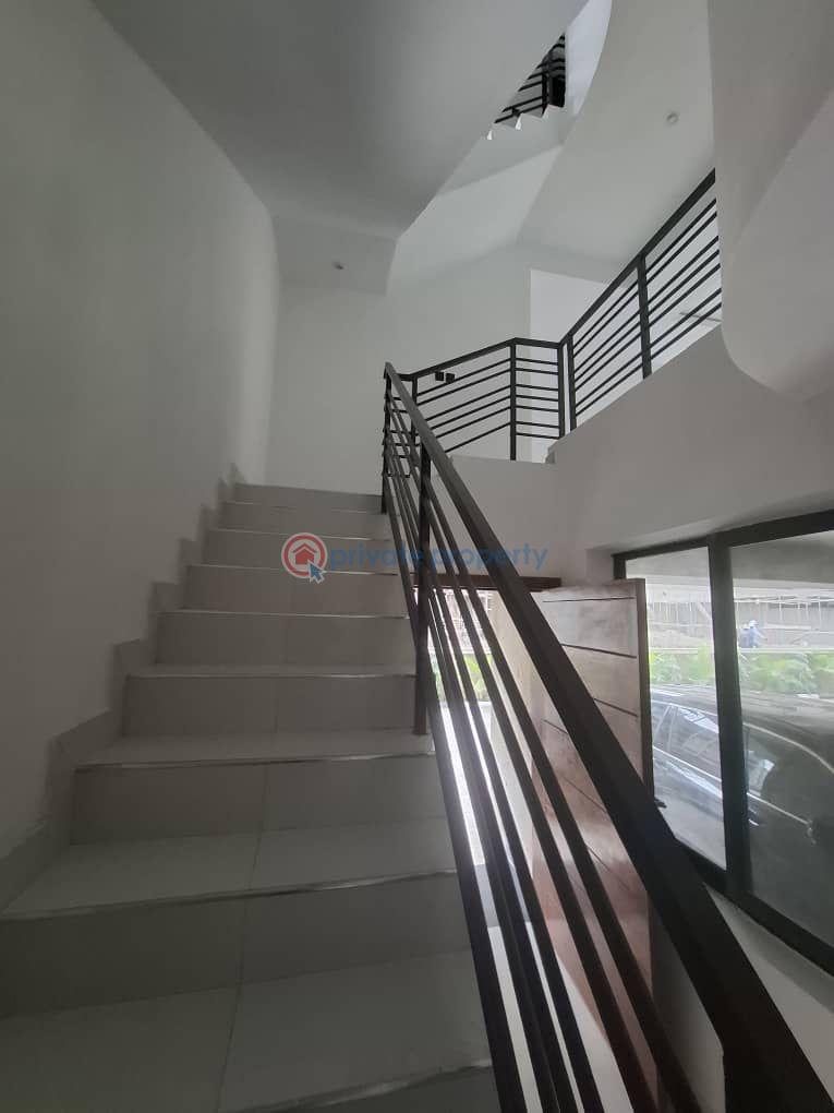 House For Rent Off Ligali Ayorinde Victoria Island Lagos - 7