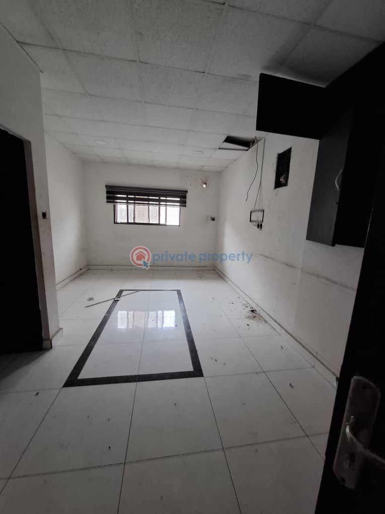 House For Rent Off Ligali Ayorinde Victoria Island Lagos - 4