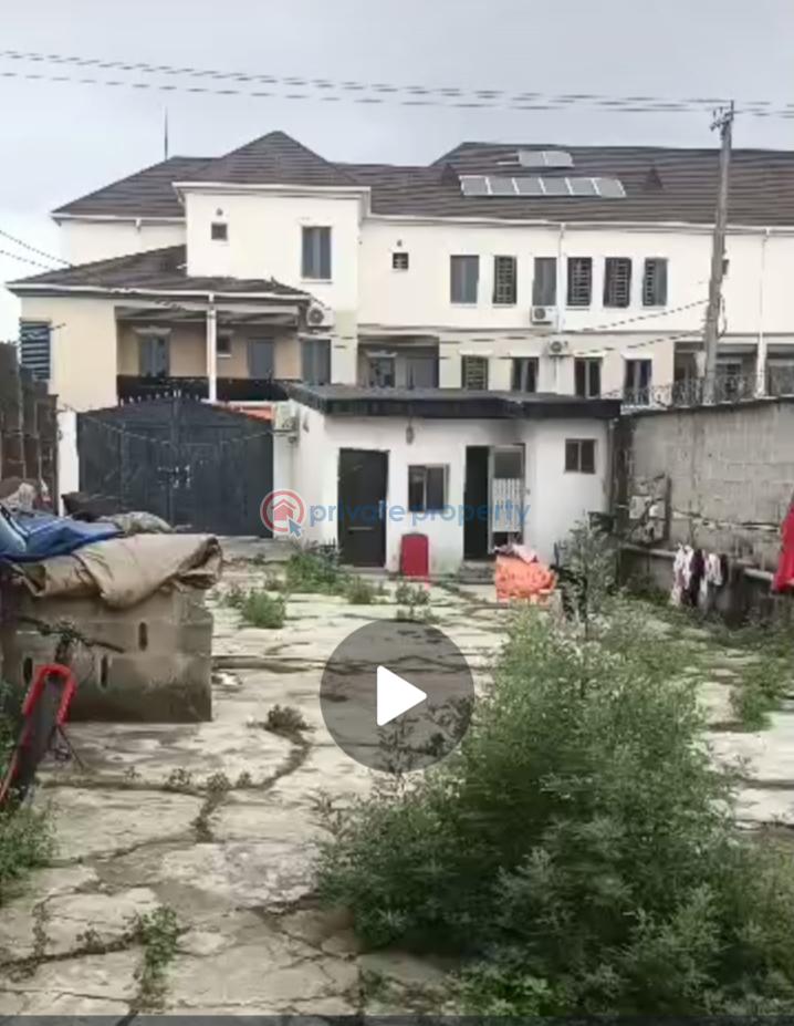 4 bedroom Bungalow For Sale Behind Alade Market Allen Avenue Ikeja Lagos - 2