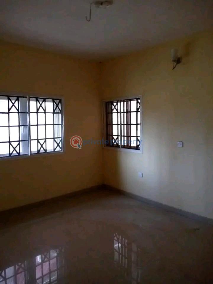 2 bedroom Flat & Apartment For Rent Igbogbo Bayeku Road Ikorodu Lagos - 14