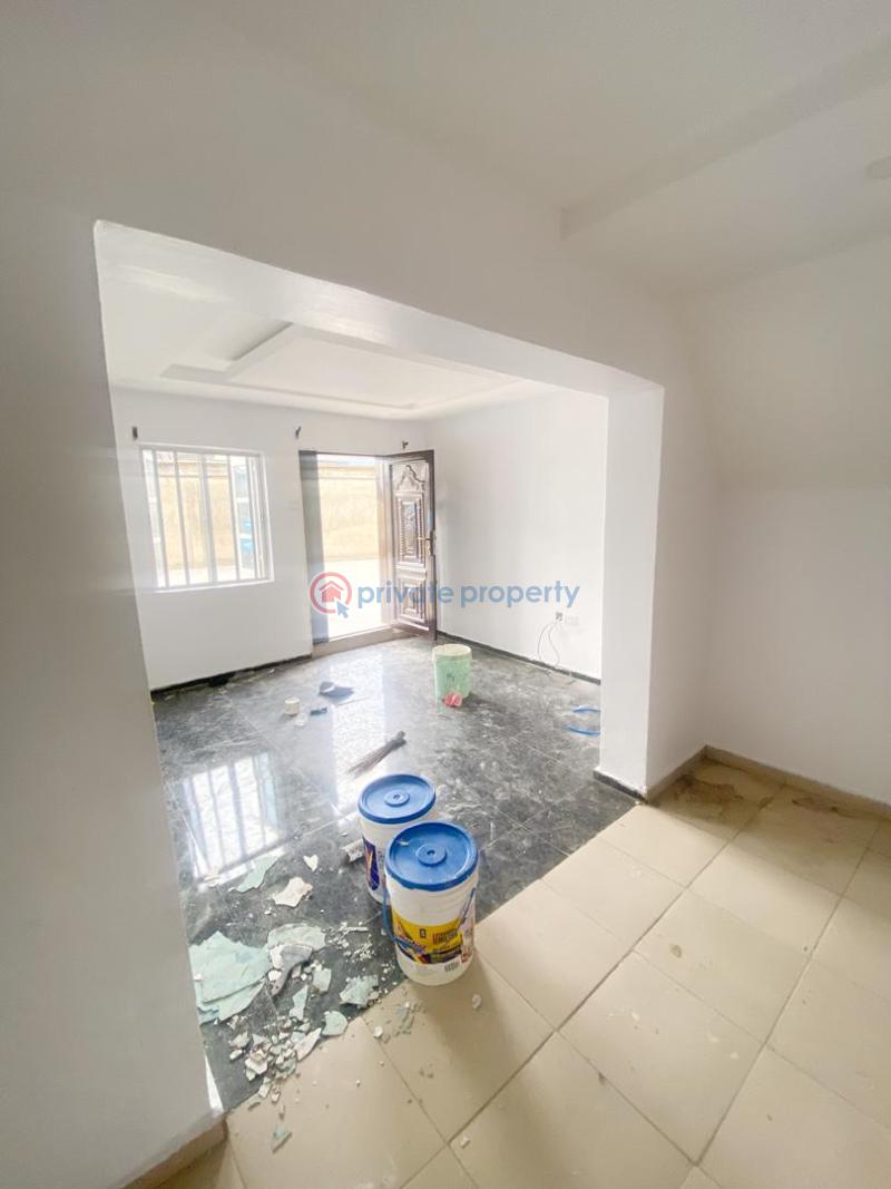 2 bedroom Block Of Flats For Rent Olowora Ojodu Lagos - 0