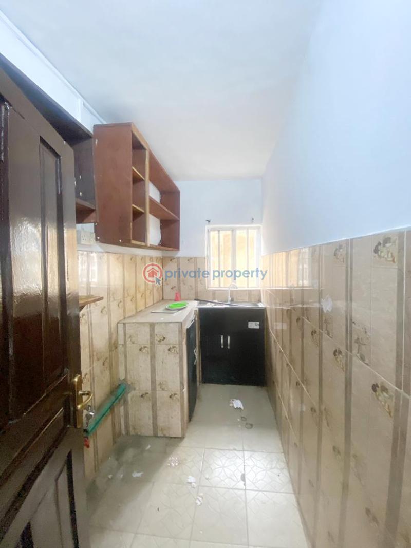 2 bedroom Block Of Flats For Rent Olowora Ojodu Lagos - 9