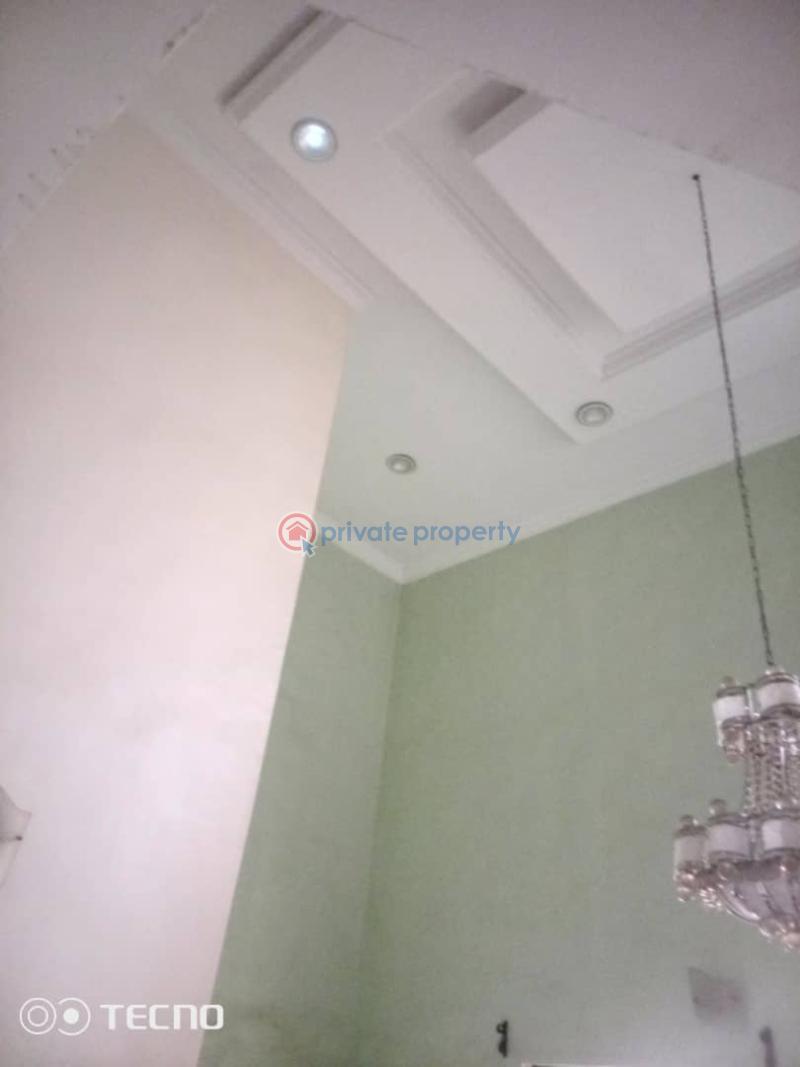 3 bedroom Block Of Flats For Rent United Estate Berger Ojodu Lagos - 9